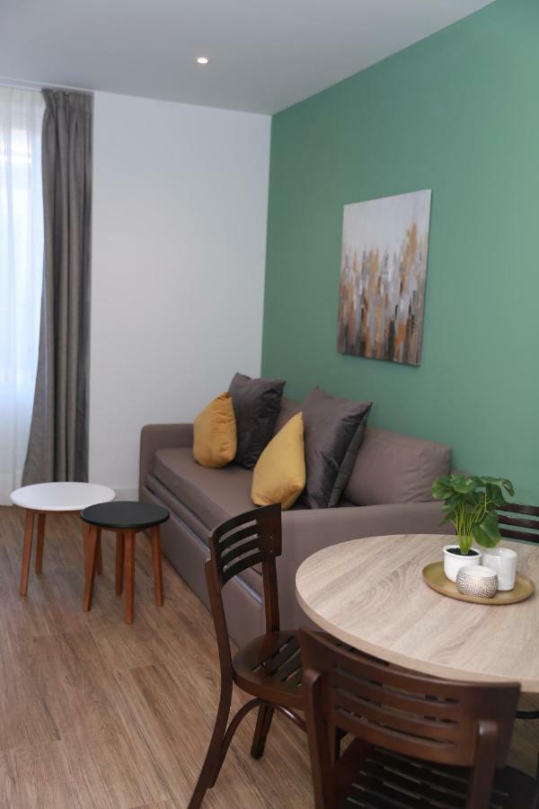 New Point Opera Aparthotel Madrid Eksteriør bilde