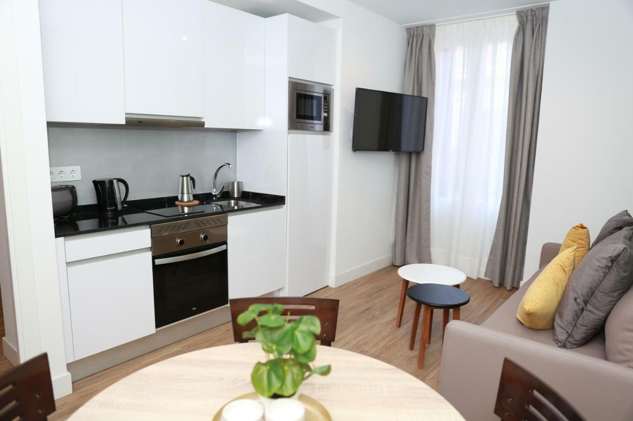 New Point Opera Aparthotel Madrid Eksteriør bilde