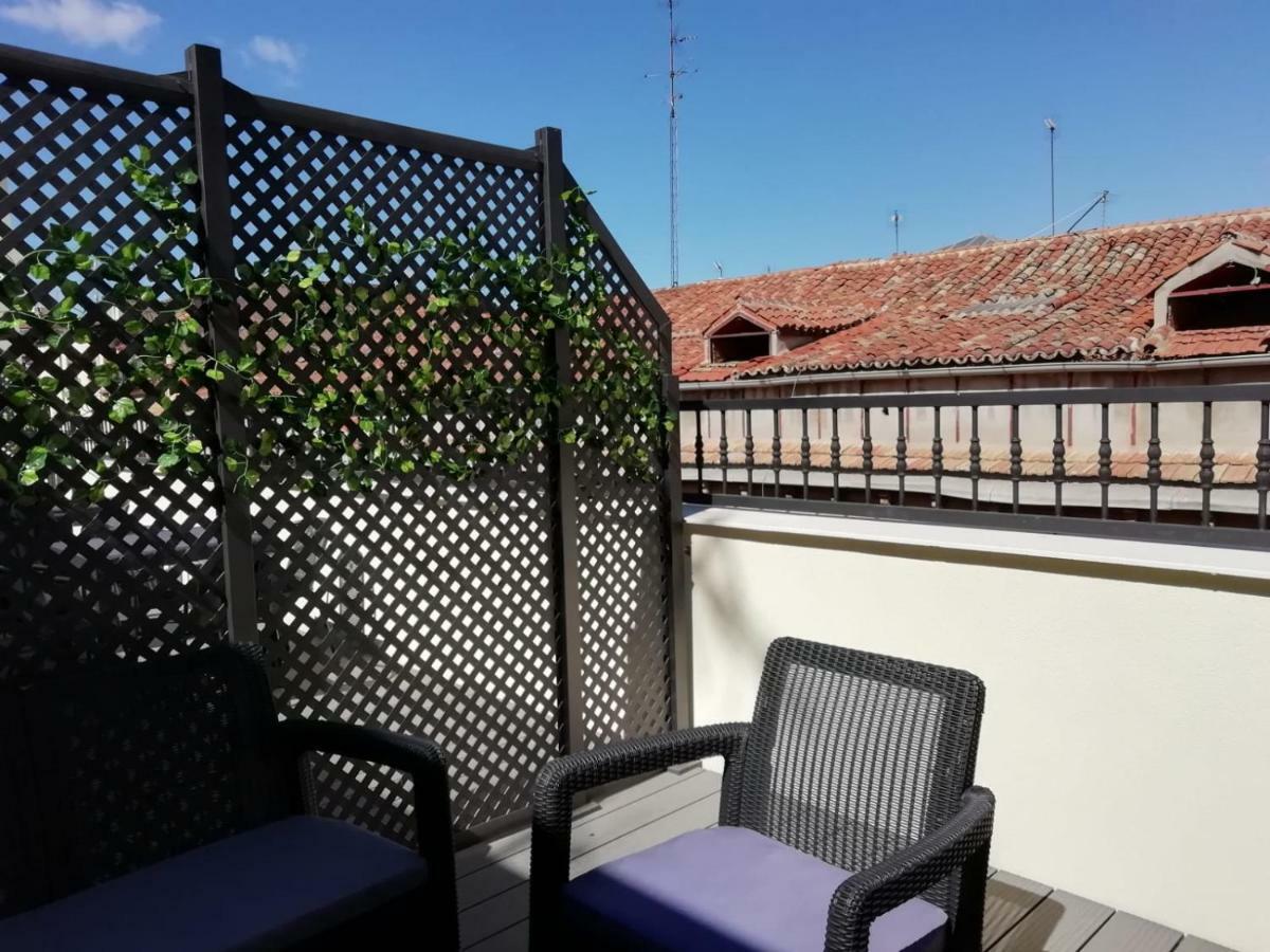 New Point Opera Aparthotel Madrid Eksteriør bilde